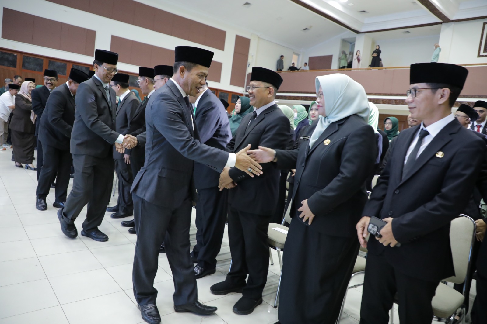 7 Pejabat Eselon II di Pemkab Bandung Dirotasi, Ini Pesan Bupati Bandung